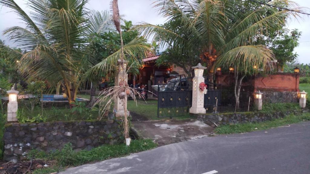 Linkeeshome Bungaya Karangasem  Exterior photo